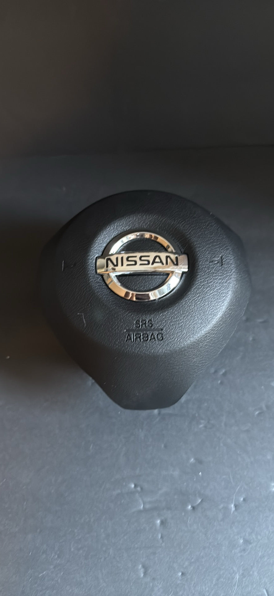 USED 17-20 Nissan Rogue Left Driver Steering Wheel SRS Airbag.