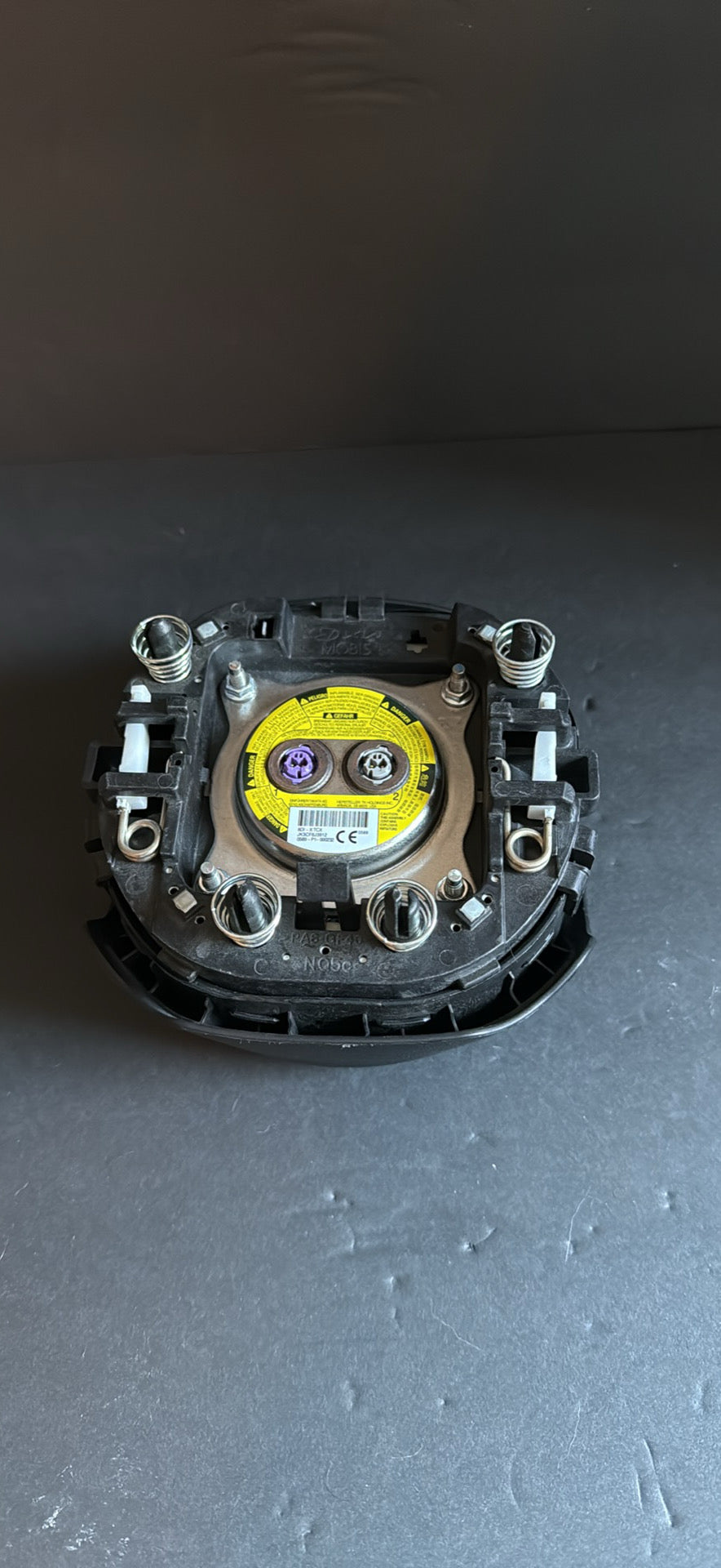 USED 23-25 Kia K5 Front Driver Air Steering Wheel SRS Airbag.
