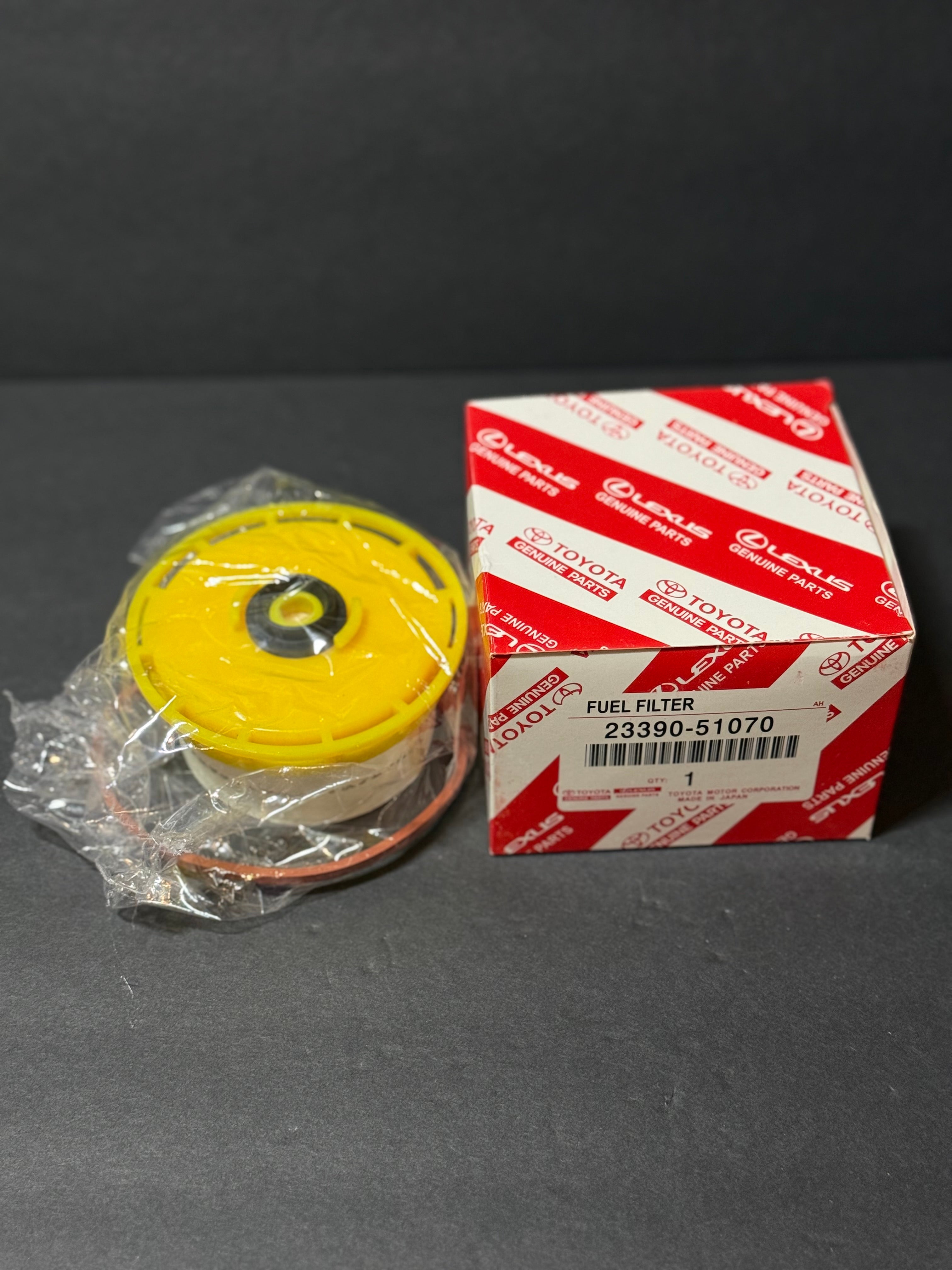 23390-51070 Genuine Toyota ELEMENT ASSY, FUEL FILTER OEM.