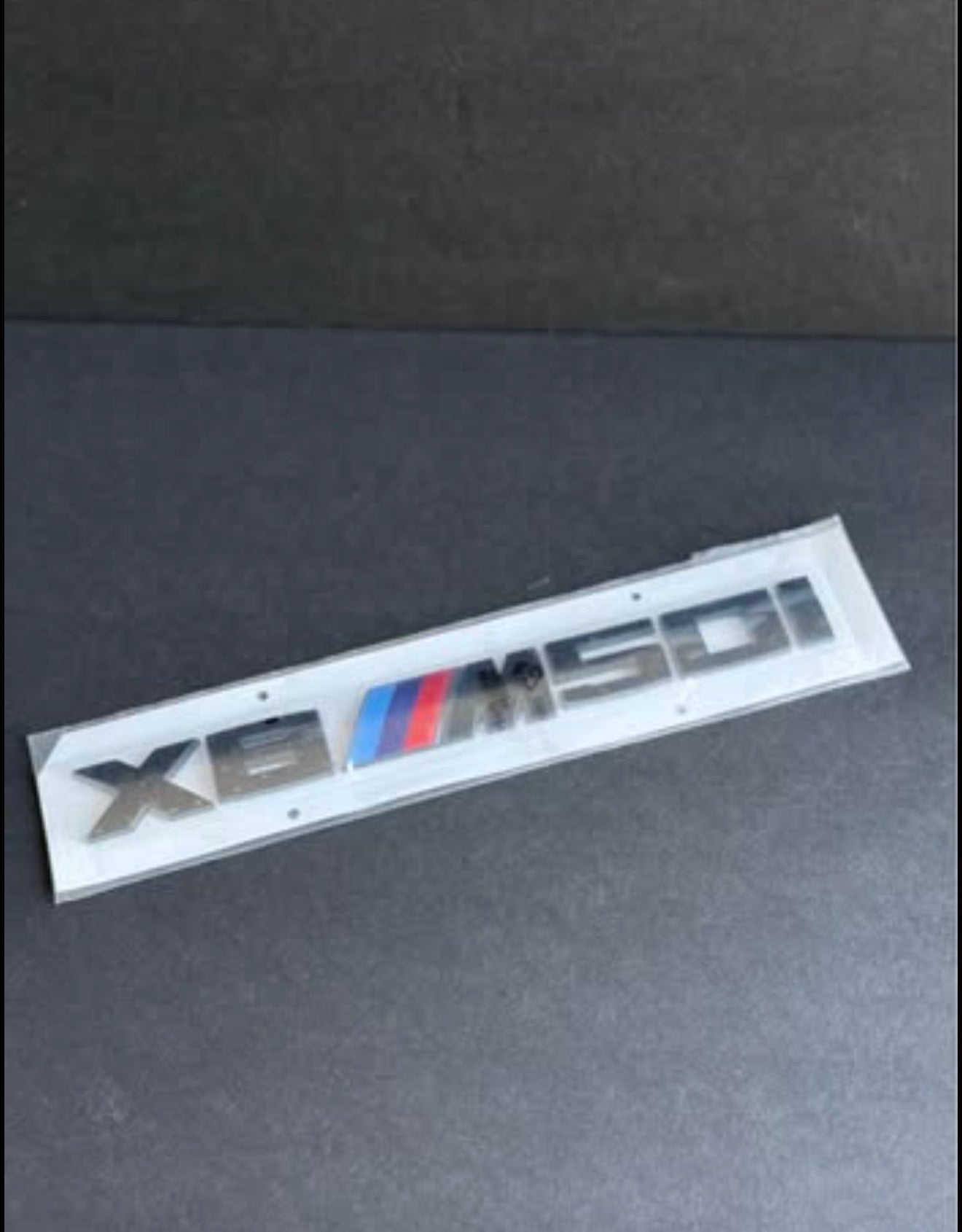 BMW GENUINE G06 X6 M50i Black Trunk Logo Lettering Badge Rear 51142472842 NEW.