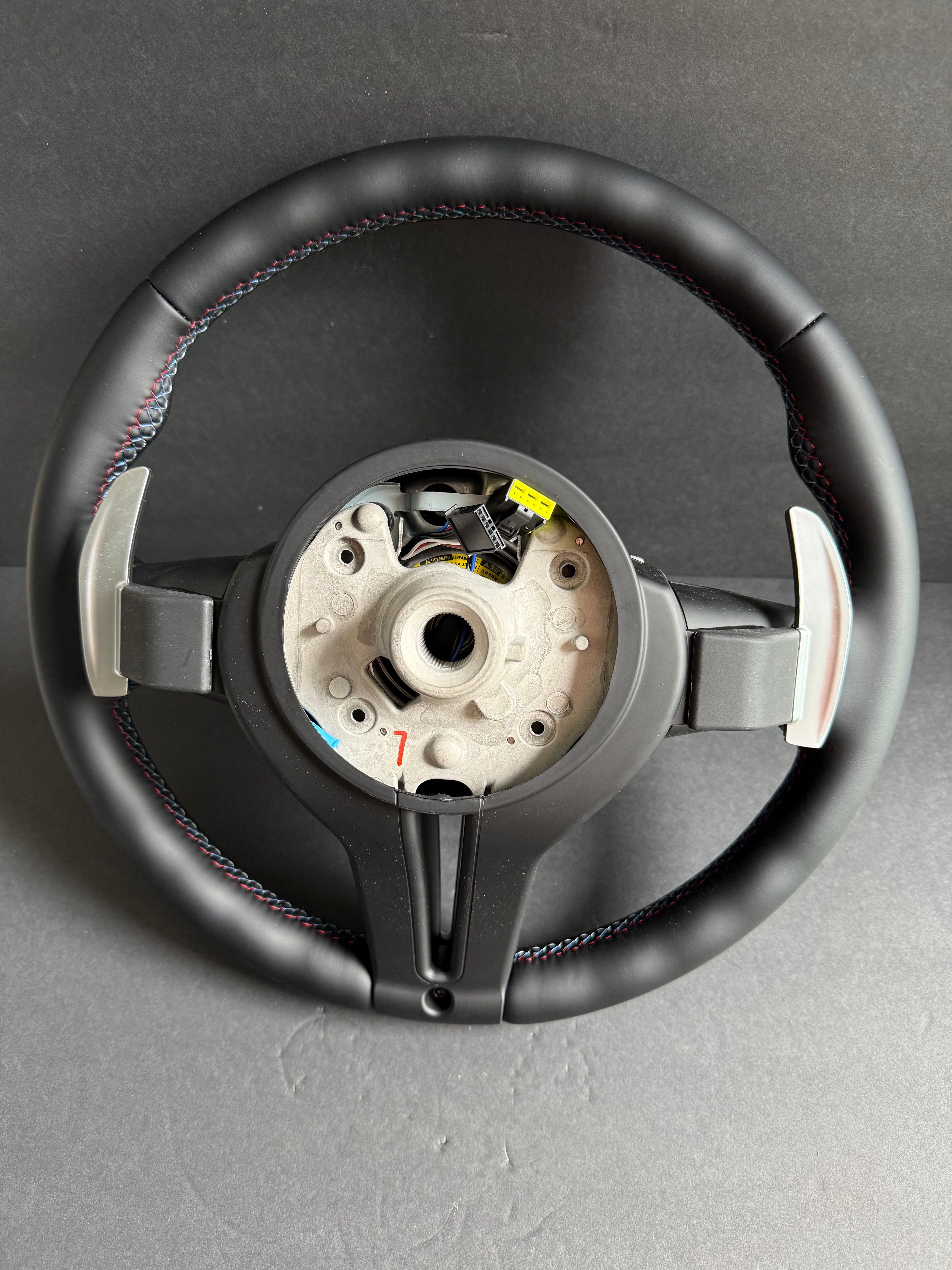 BMW BLACK LEATHER M SPORT Steering Wheel F20 F21 F40 F22 F23 F44 F45 F30 F31 F35 F32 F33 F36 F48.